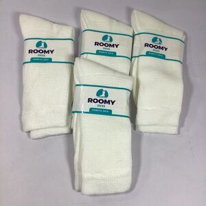 Roomy Diabetic Socks 4 Pairs Size 6-8 White Crew Stretch Tops USA New